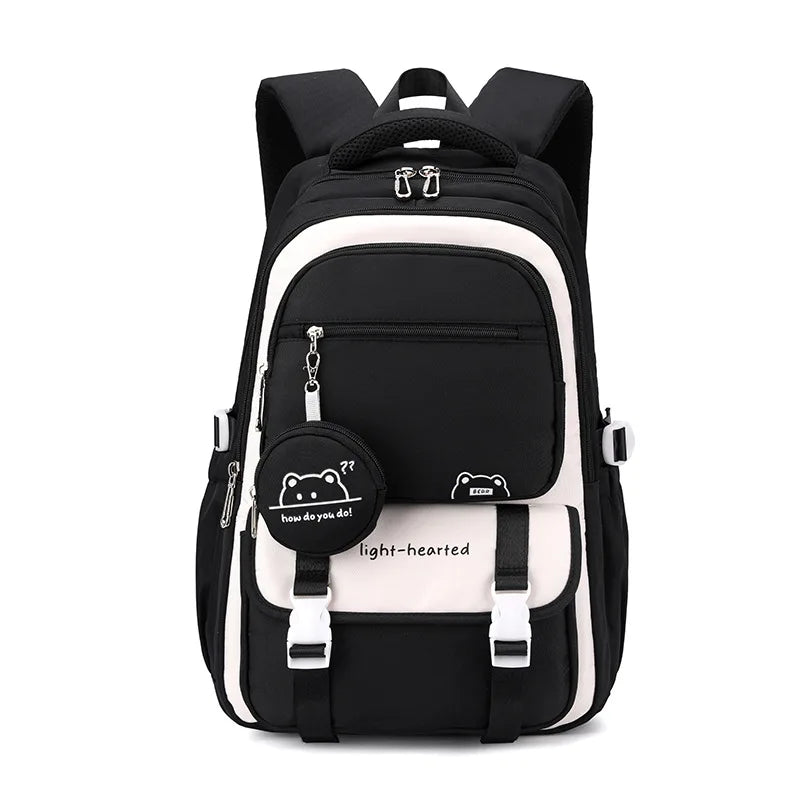 PackFlex – Multi-Compartment Backpack with Detachable Storage Pocket