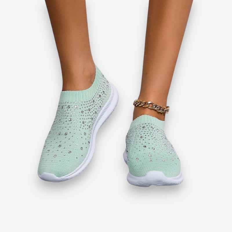 Mia – Round Toe Sneakers with a breathable design and non-slip grip