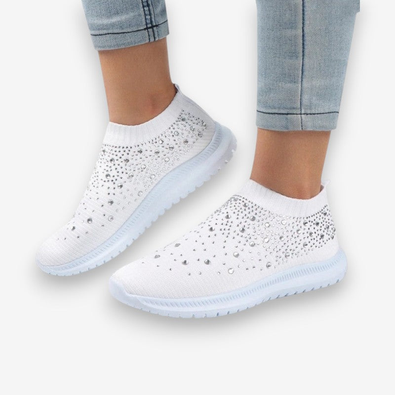 Mia – Round Toe Sneakers with a breathable design and non-slip grip