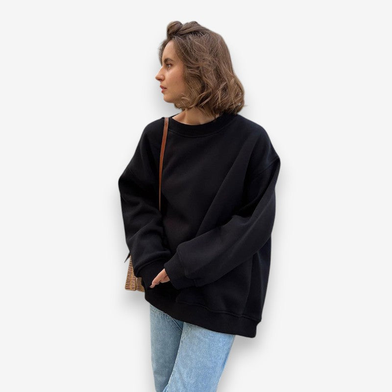Emma – Long Sleeve Sweater with Round Neck Design
