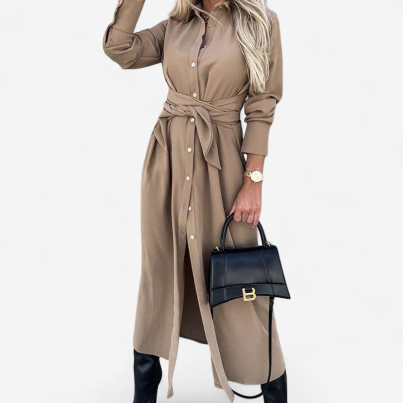 Hazel – Overhemdjurk met lange mouwen split aan de zijkant en overhemdkraag met knopen Velani