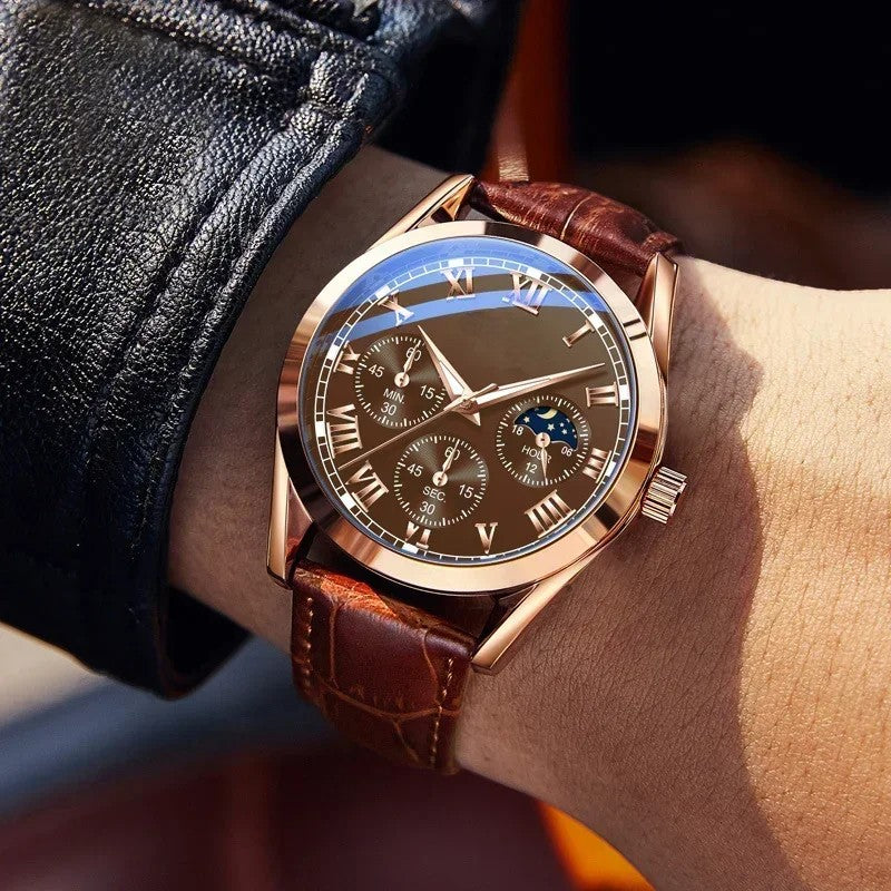 Michael – Round Watch with Adjustable Strap and Chronograph