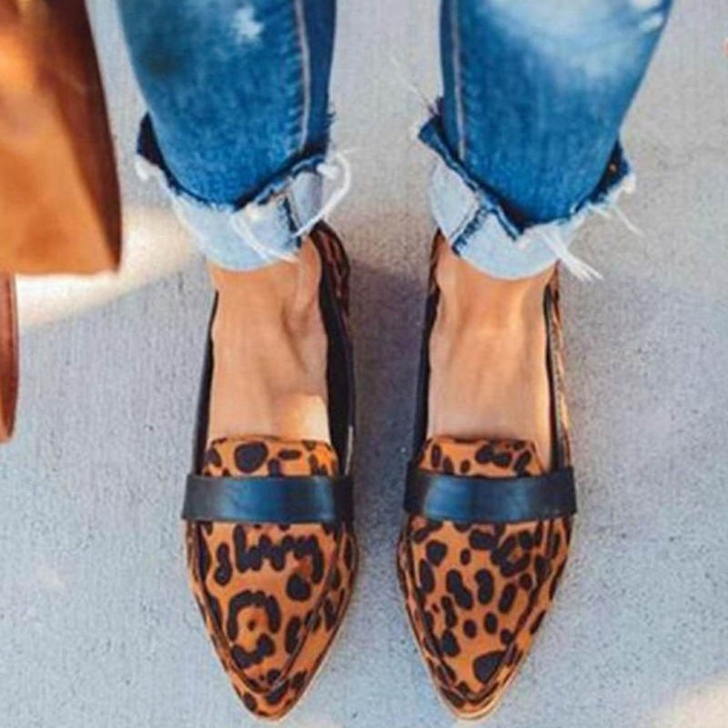 Lyra – Stijlvolle Flats Puntige Neus Shallow Slip-On Loafers Velani