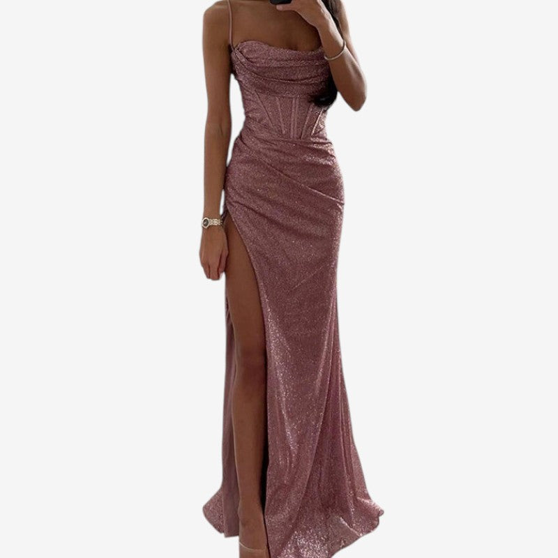 Kathy – Lange mouwloze jurk met pailletten en hoge splitten Velani