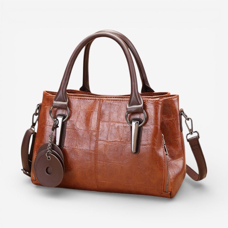 Amelia – Large Capacity Handbag With Handle And Adjustable Strap