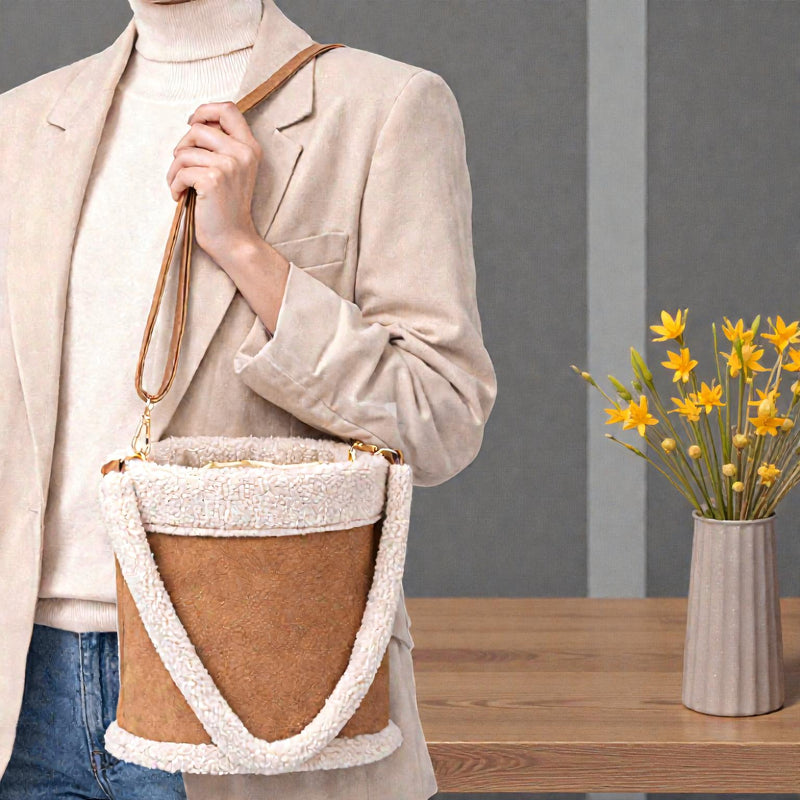 Darcy – Bucket Bag with Adjustable Shoulder Strap