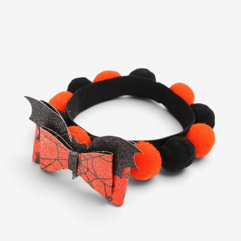 Festive Halloween Pet Collar with Pumpkin and Skull Patterns