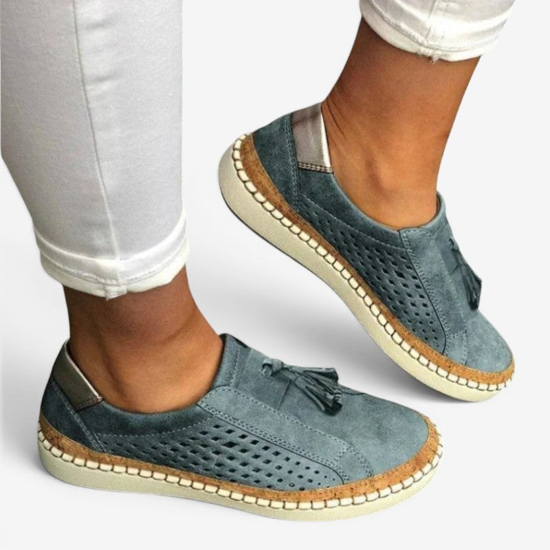 Women's Flat Shoes with Tassel Detail and Non Slip Sole