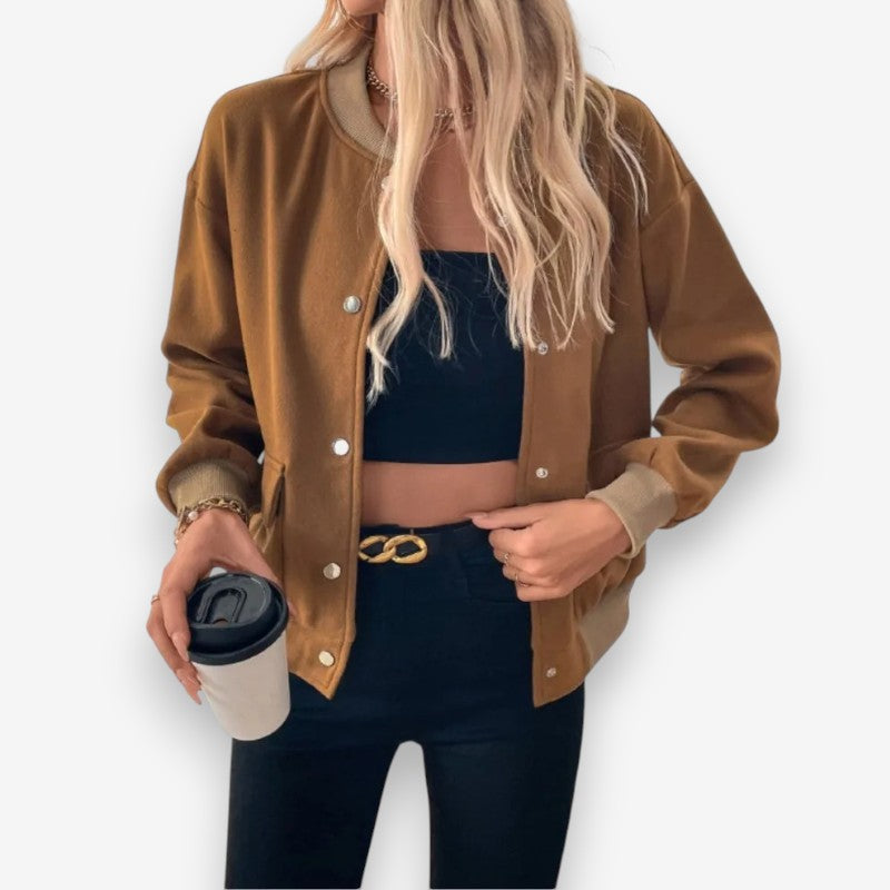 Emma – Round Neck Cardigan with Button Closure Design