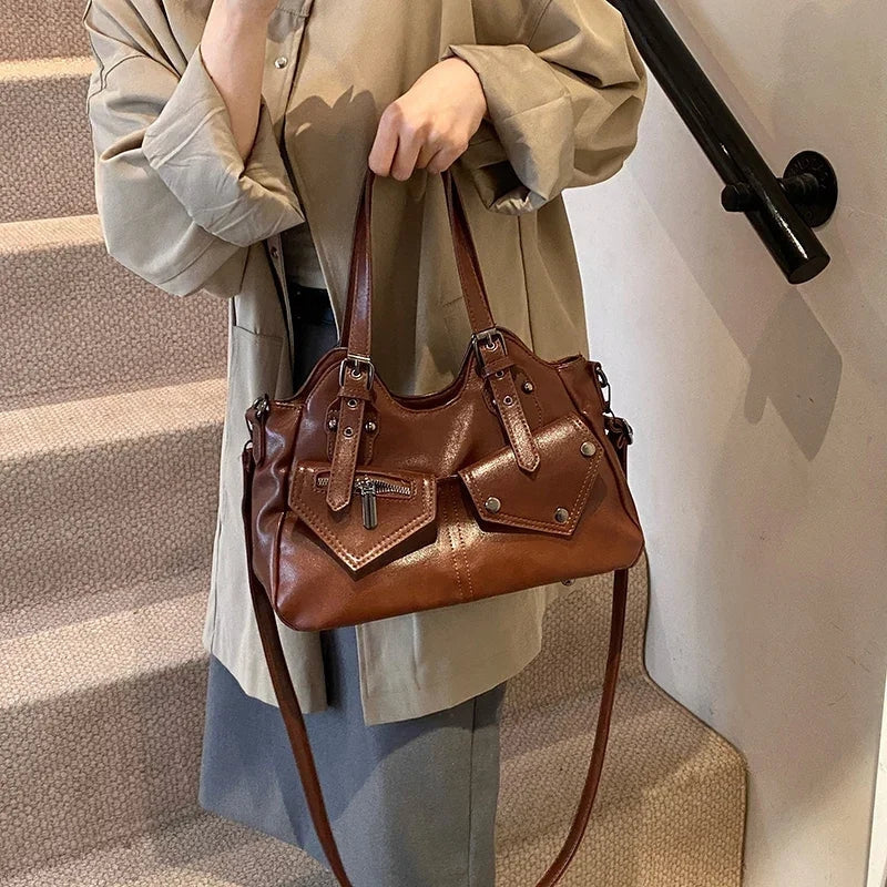 Naomi – Handtas met Meerdere Ritssluitingszakken en Verstelbare Riem Velani