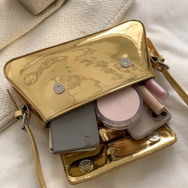 Isabel - Handtas met Knopsluiting en Verstelbare Bandjes Velani