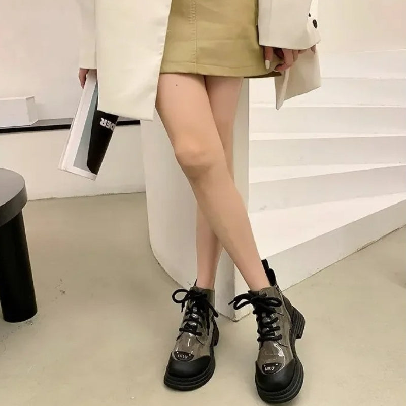 Ruby – Boots with Adjustable Lace and Round Toe Design