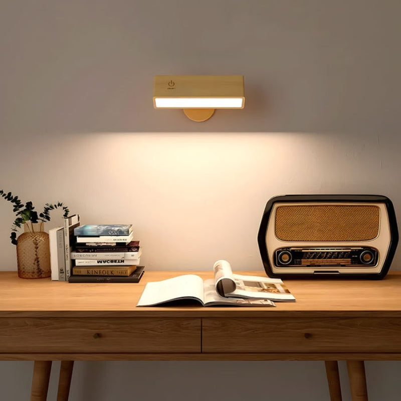 LumiRotate – Wandlamp met Draaibare Standaard Velani