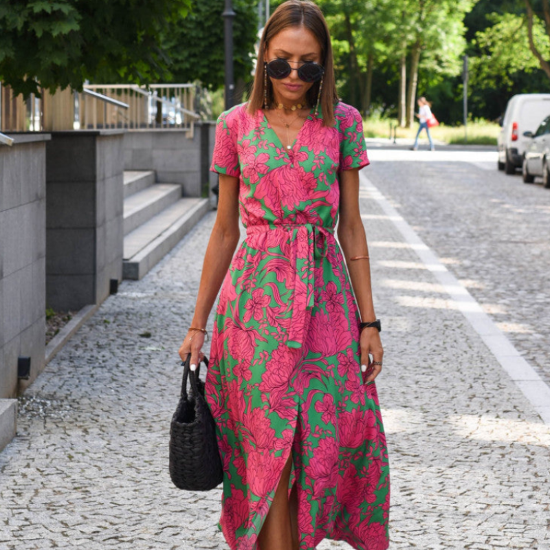 Caroline – Lange Jurk met V Hals Korte Mouwen en Bloemenprint Velani