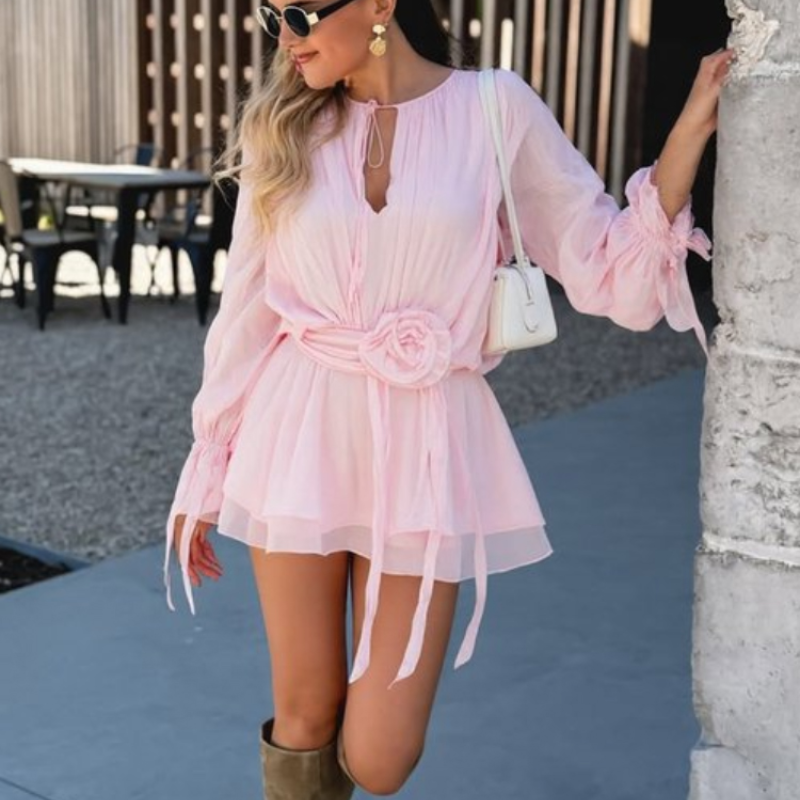 Athena – Mini Jurk met Uitlopende Mouwen Bloemenkraag en Hoge Taille Velani