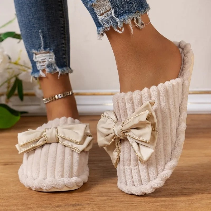 Stella – Round Toe Shoe With Tie Bow Design