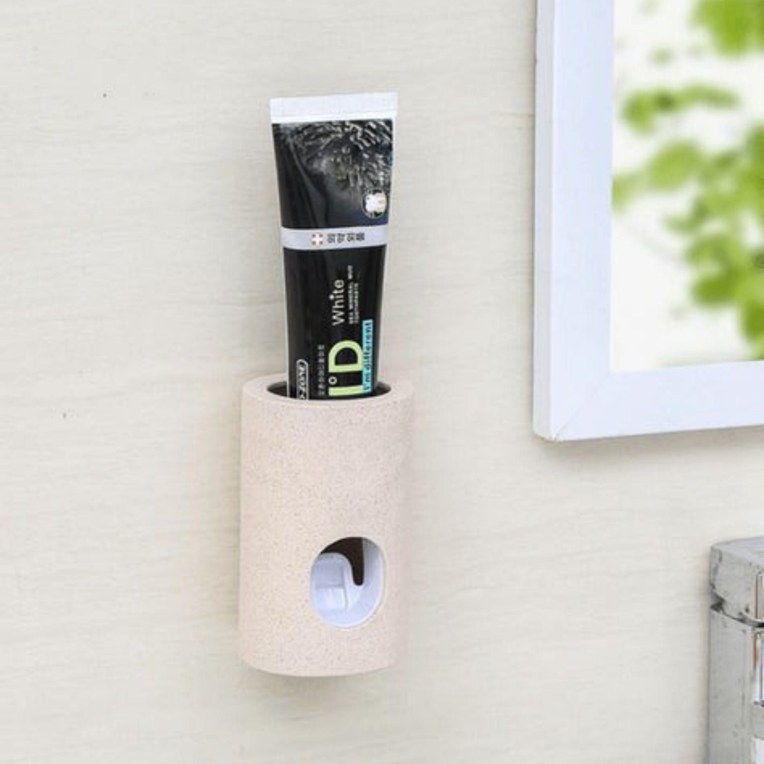 FreshHold – Wandgemonteerde Tandpasta Dispenser en Tandenborstelhouder Velani