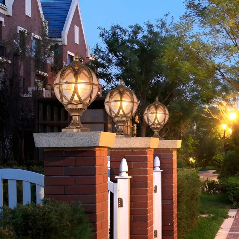 LumaRound – Round LED Wall Lamp for Outdoors