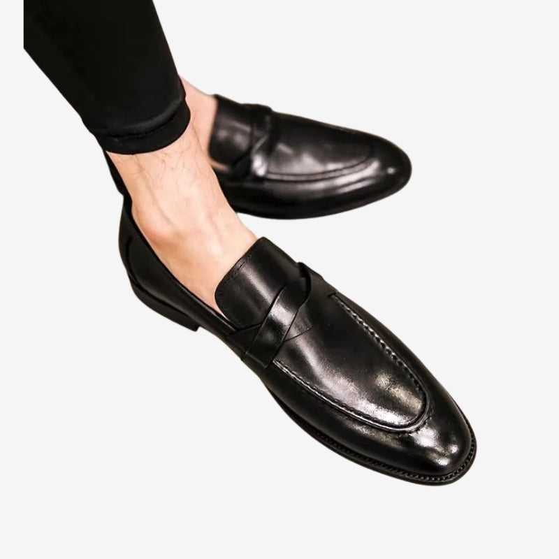 Hugo – Round Toe Loafers with Slip On Design