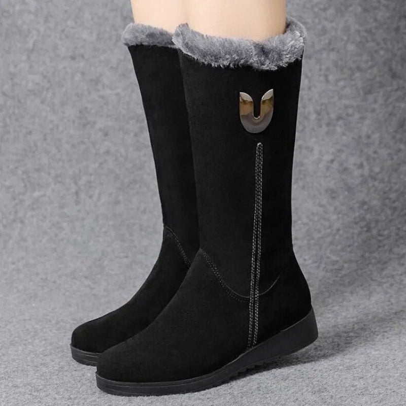 Violet – Round Toe Boots with Anti Slip Grip