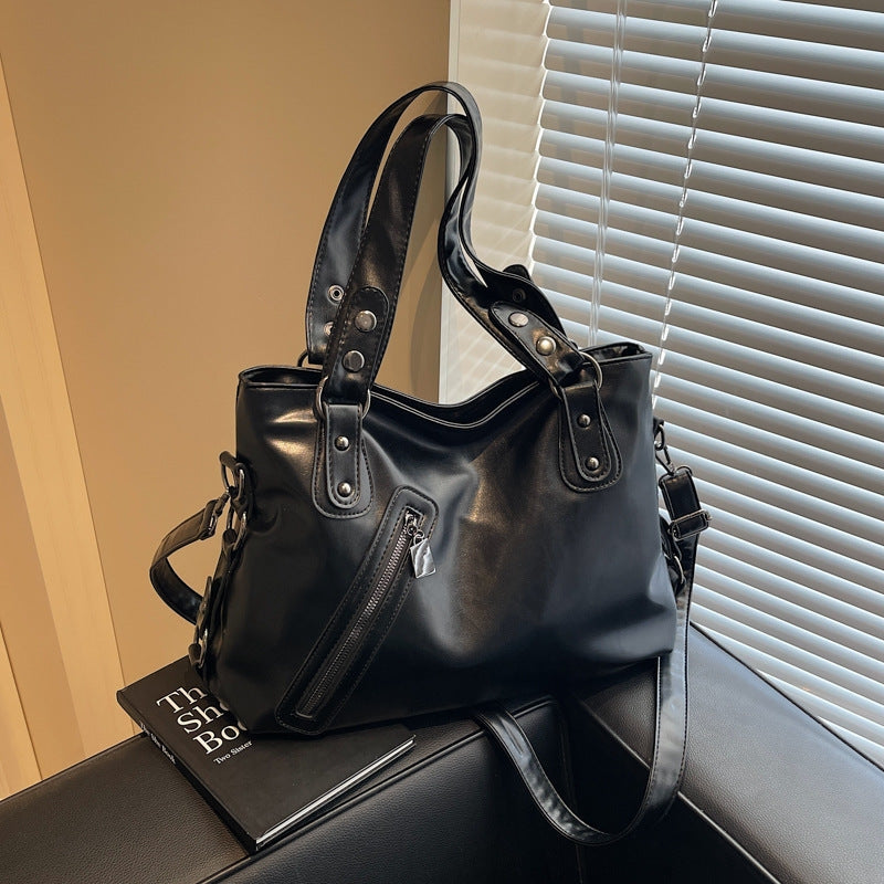 Harper – Adjustable Shoulder Bag with Handle & Zipper Pockets