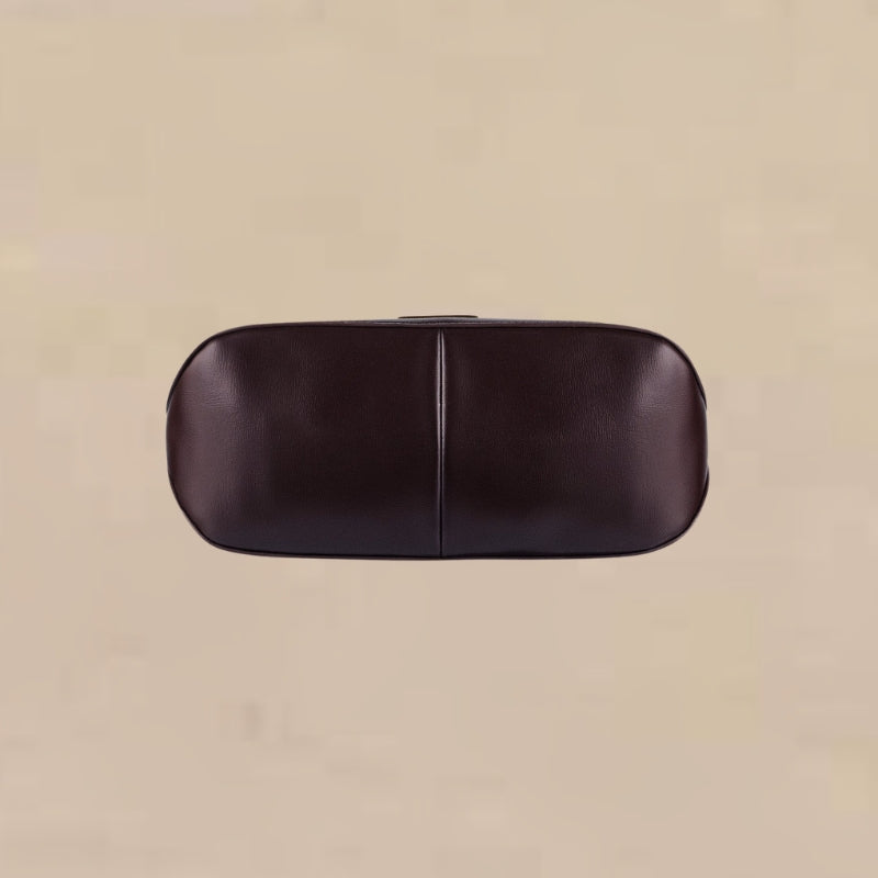 Women’s Large Capacity Handbag Buckle Closure