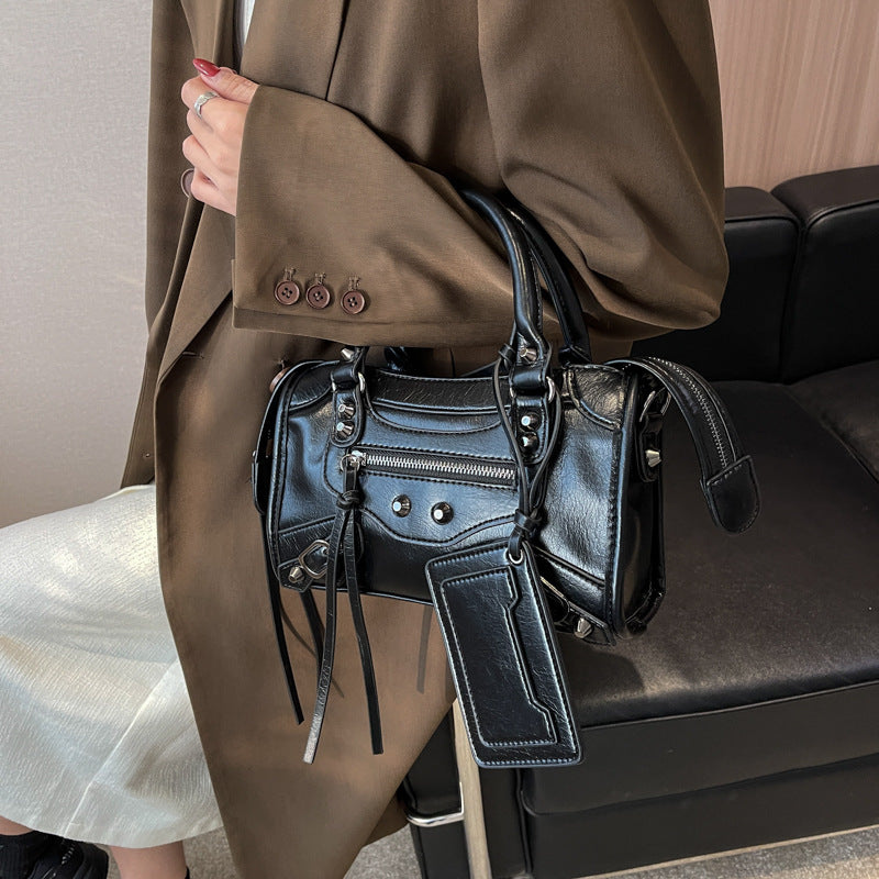 Handbag with Detachable Strap