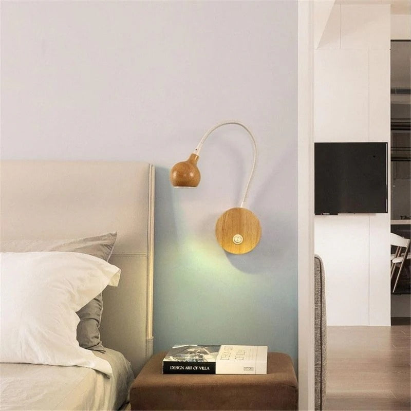 GlowBend – LED Wall Lamp with Adjustable Lighting