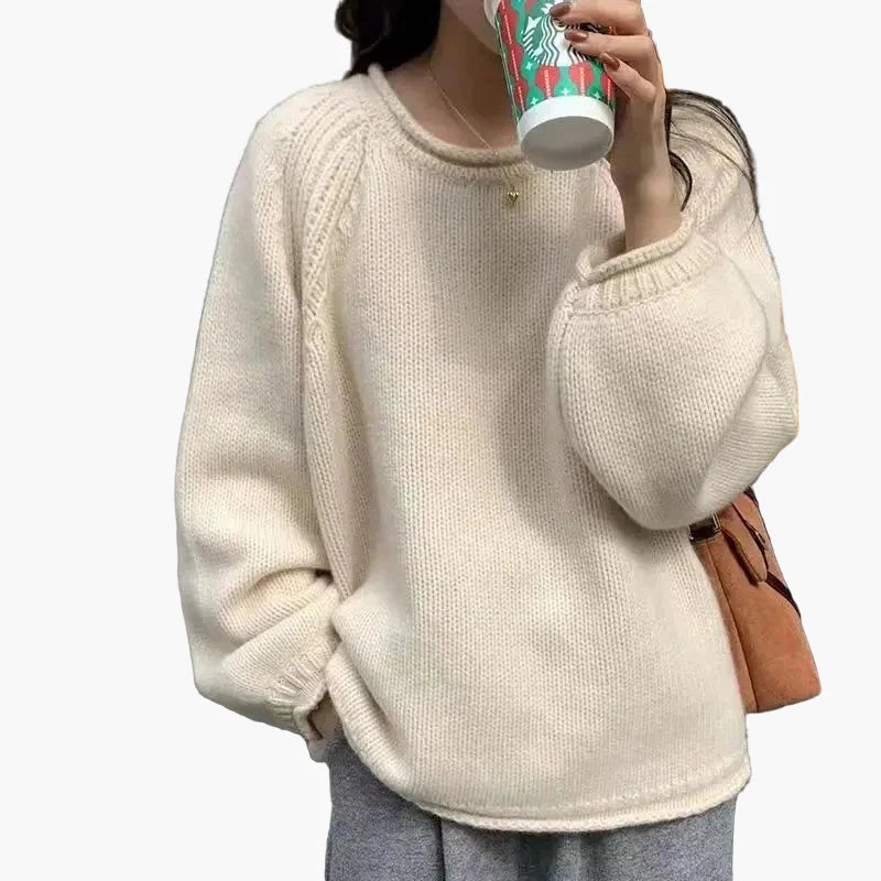 Zoe – Long Sleeve Sweater with Round Neck Design