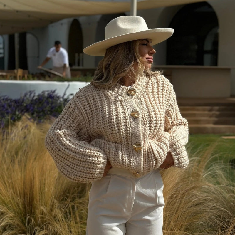 Olivia – Long Sleeve Sweater with Button Closure and Pocket Design