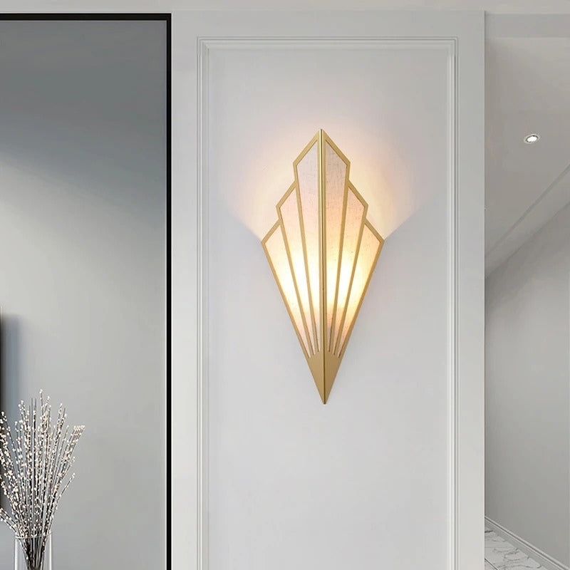LumiGlow – LED Wall Lamp with a feather-inspired design