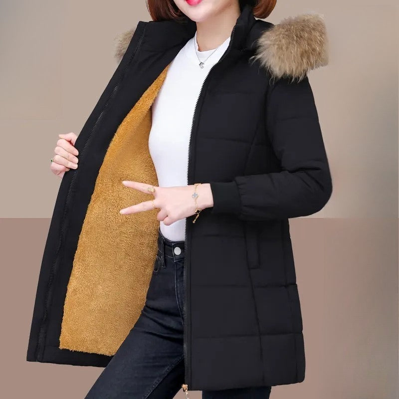 Yara – Long Sleeve Coat with Zipper Closure and Fur Collar