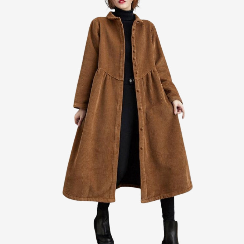 Evelyn – Long sleeve coat with turn down collar and button closure