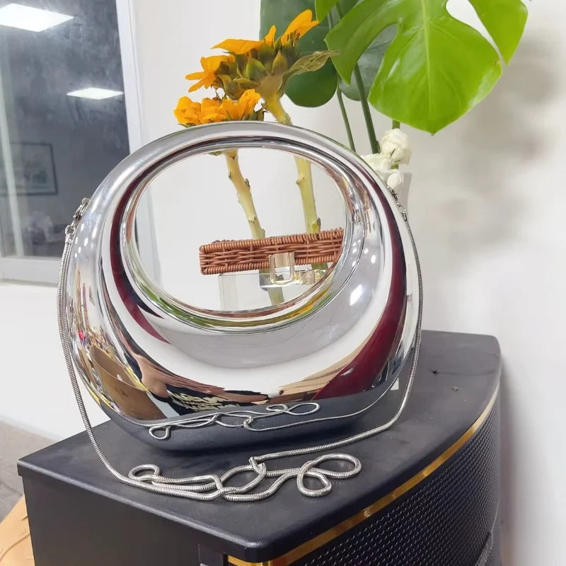 Skylar – Schoudertas met ketting en handgreep Velani