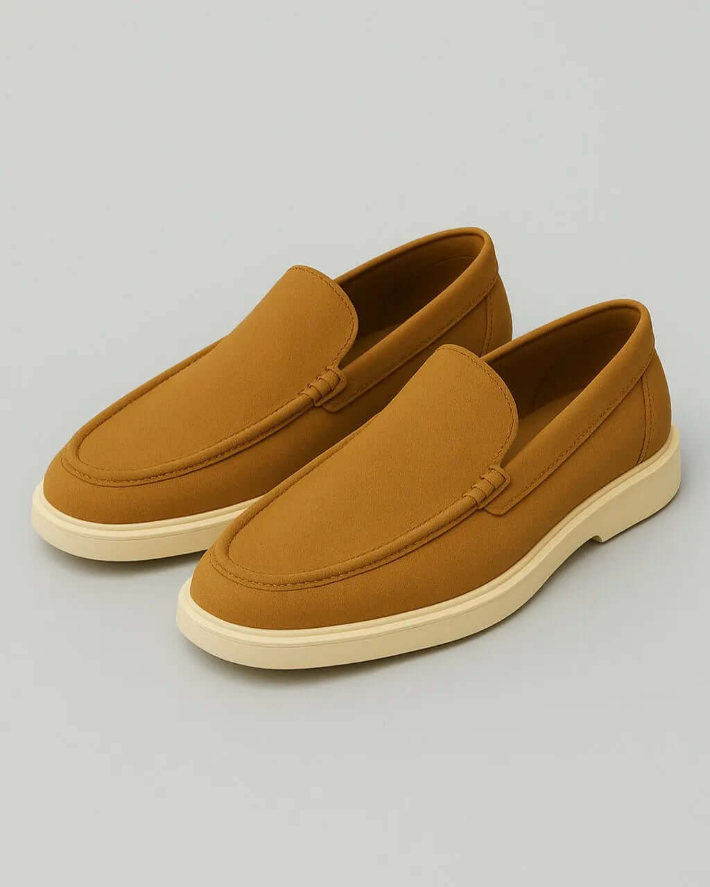 Softey Suède Loafers Met Antislip Rubberen Zool-Shoes-Velani-Bruin-39-Velani