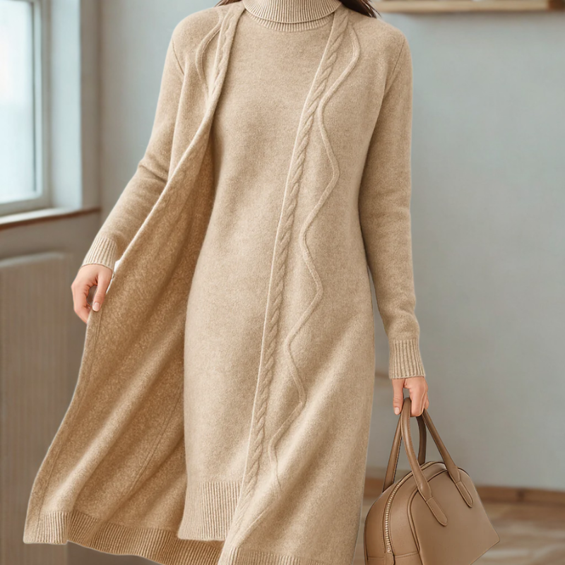 Jennifer – Fijngebreide Two-Piece Set met Rechte Mouwen Velani