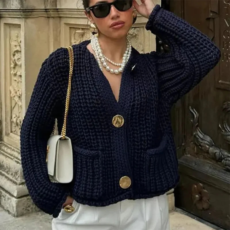 Emma – Suéter de cuello redondo y manga larga con botones