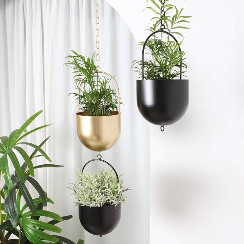 BloomHaven – Hanging Flower Pot with Chain