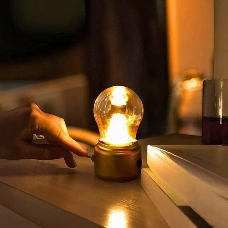 LumiCharge – LED Tafellamp met Ronde Lampenkop en Oplaadbaar Ontwerp Velani