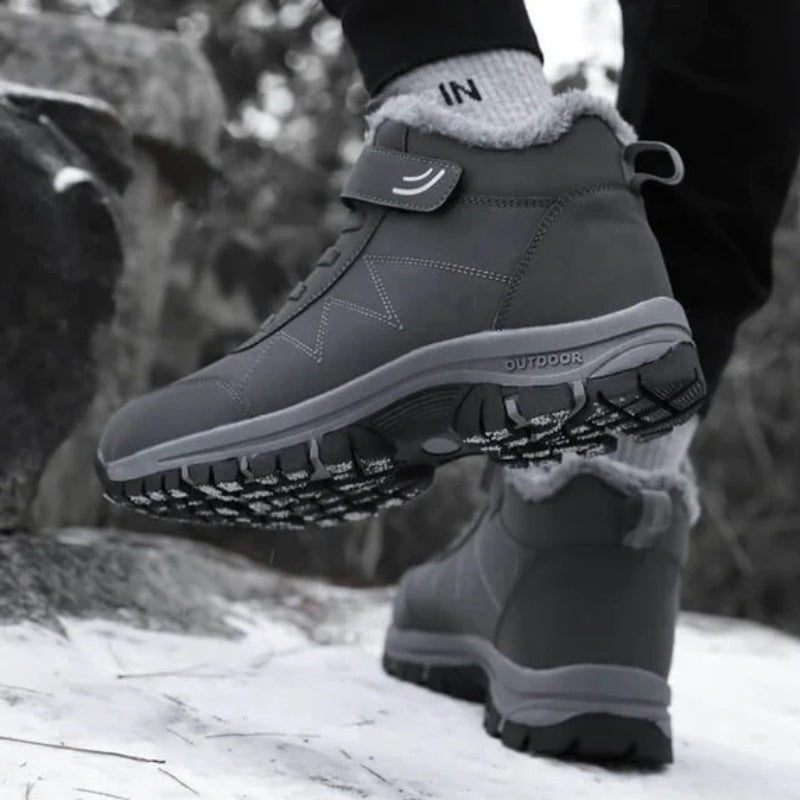 Liam – Fleece Lined Ankle Boots with Non-Slip Sole Velani