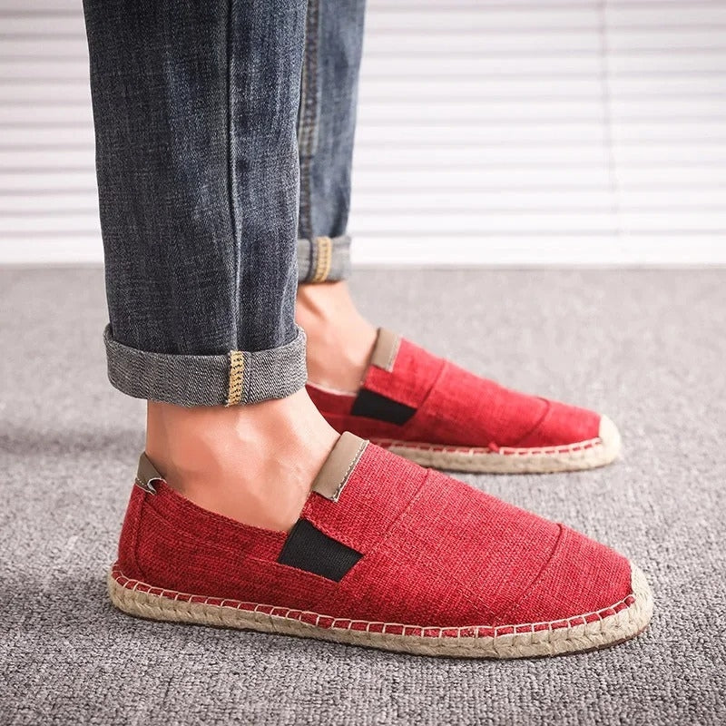 Noah – Round Toe Shoes With Breathable Design