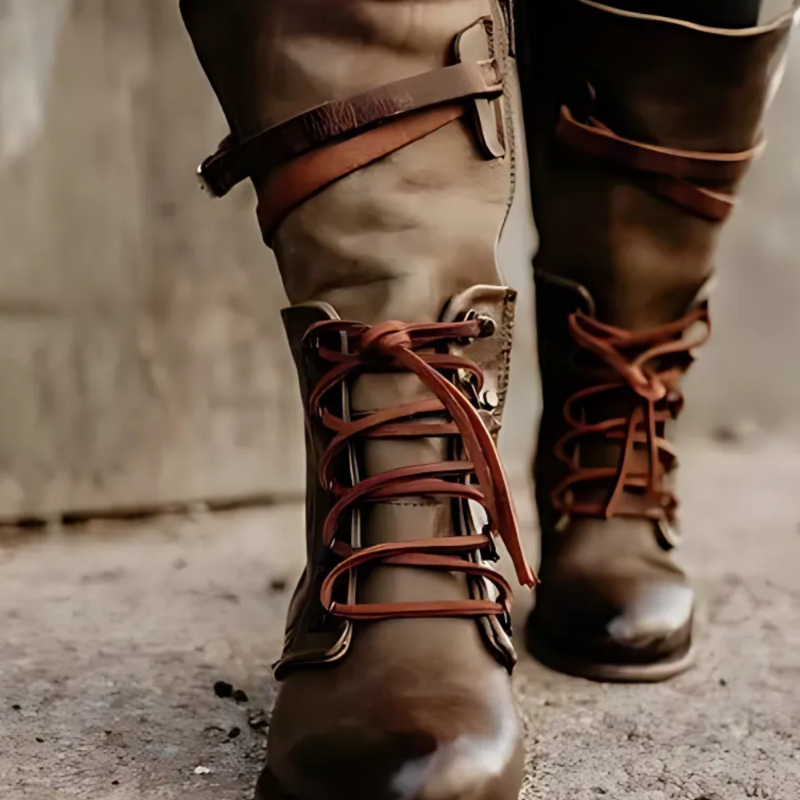 Sophia – Veterschoenen met lage hak en puntige neus Velani