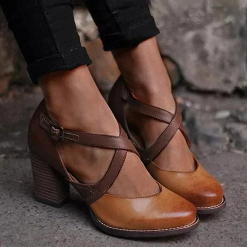 Sienna – Round Toe Shoes with Adjustable Buckle