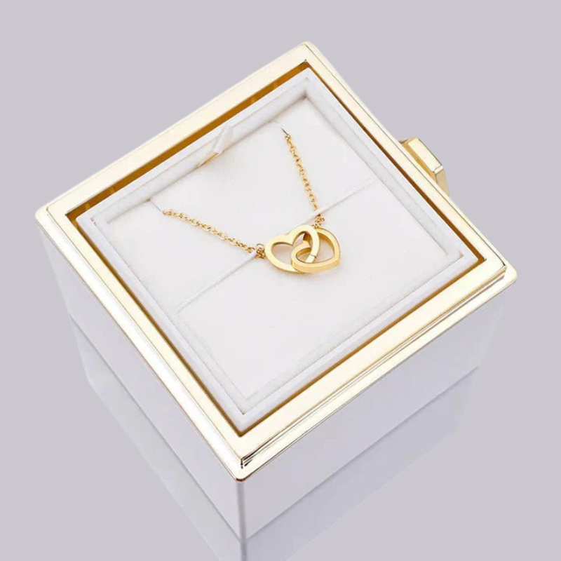 Rose Box with Heart Pendant Necklace