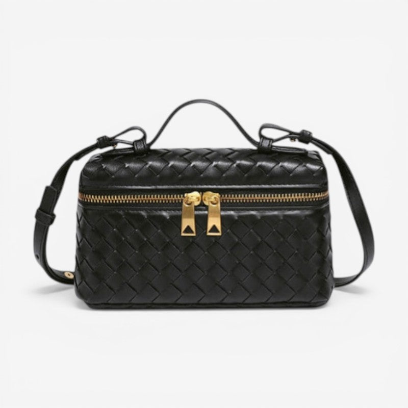 Jessica – Shoulder Bag with Adjustable Strap and Zip Closure