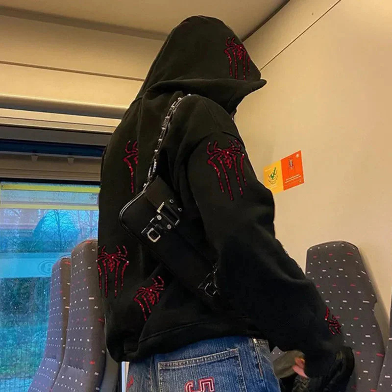 Evelyn – Long-Sleeve Zip-Up Hooded Coat with Pockets