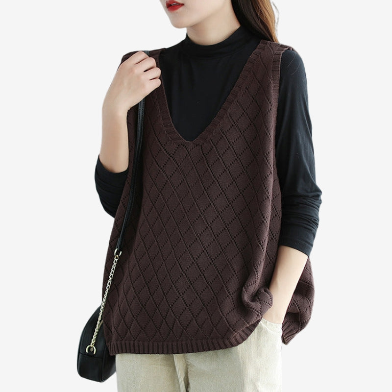 Ava – V Neck Sweater with Zigzag Pattern