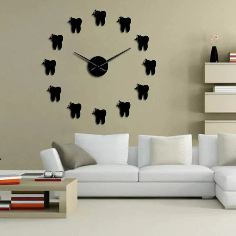 TimeDent – Decorative Wall Clock with Teeth Inspiration