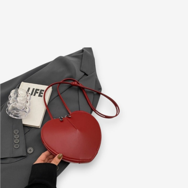 Nora – Women's Heart-Shaped Shoulder Bag with Adjustable Shoulder Strap