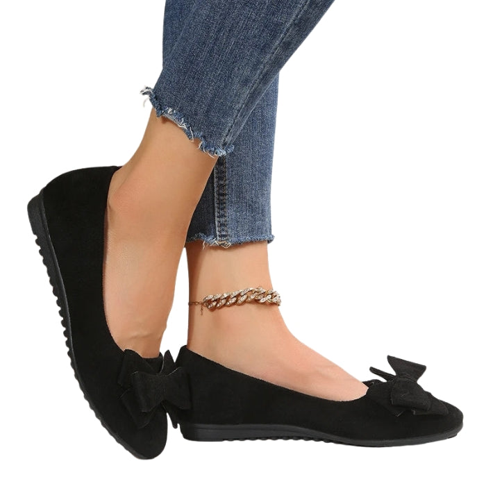 Quinn – Platte zool schoenen met ronde neus en strikdetail Velani